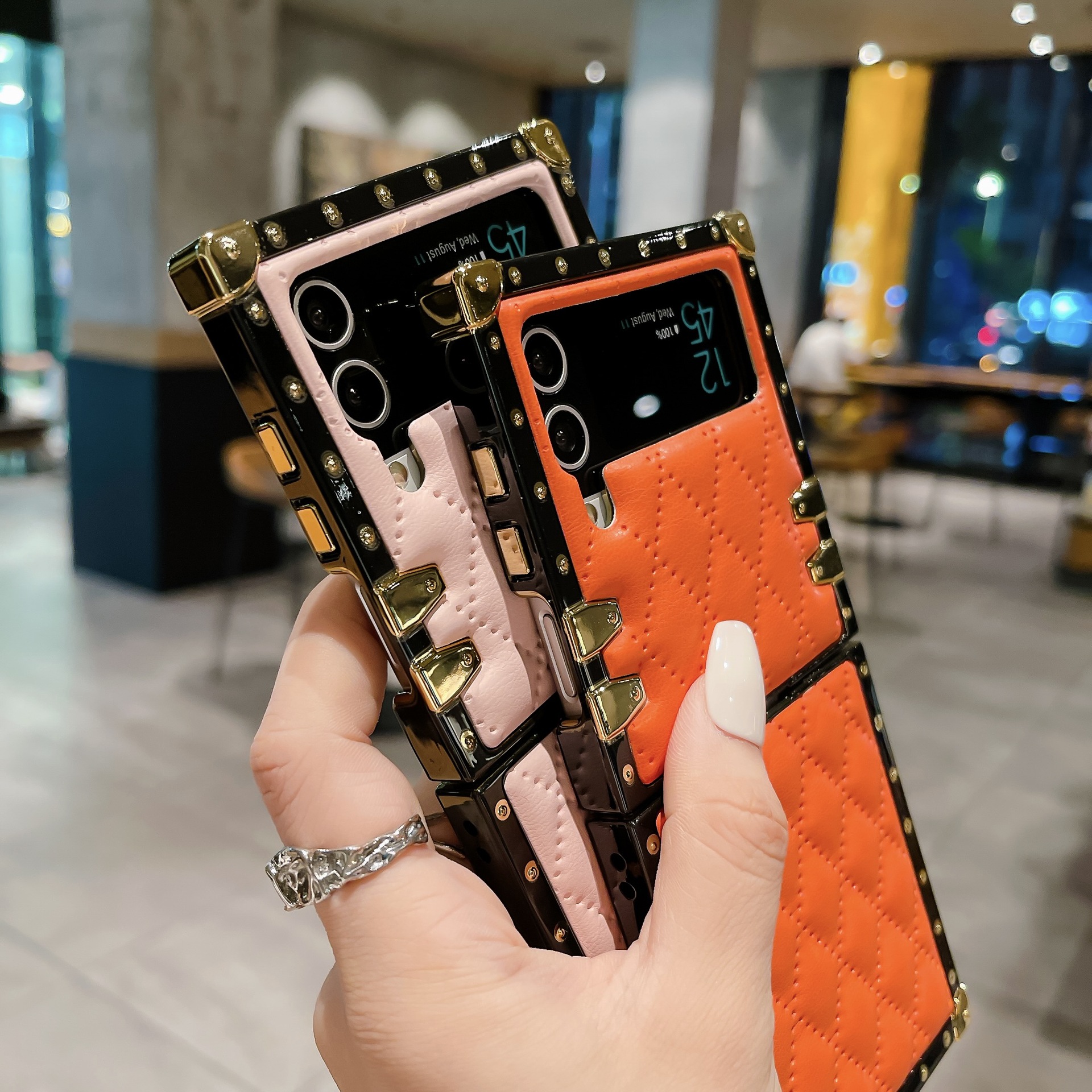 เหมาะสำหรับ Samsung Z Flip 4/3 เคสโทรศัพท์มือถือกันกระแทกแบบใหม่ที่สร้างสรรค์