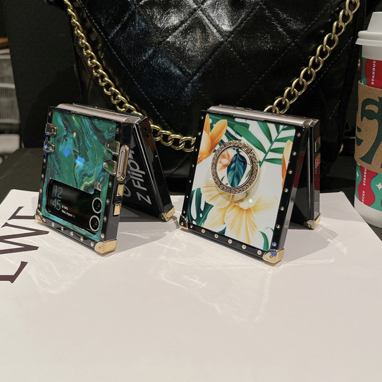 เหมาะสำหรับ Samsung Z Flip4/3 เคสโทรศัพท์ลายหินอ่อนแฟชั่นใหม่พร้อมที่วางโทรศัพท์