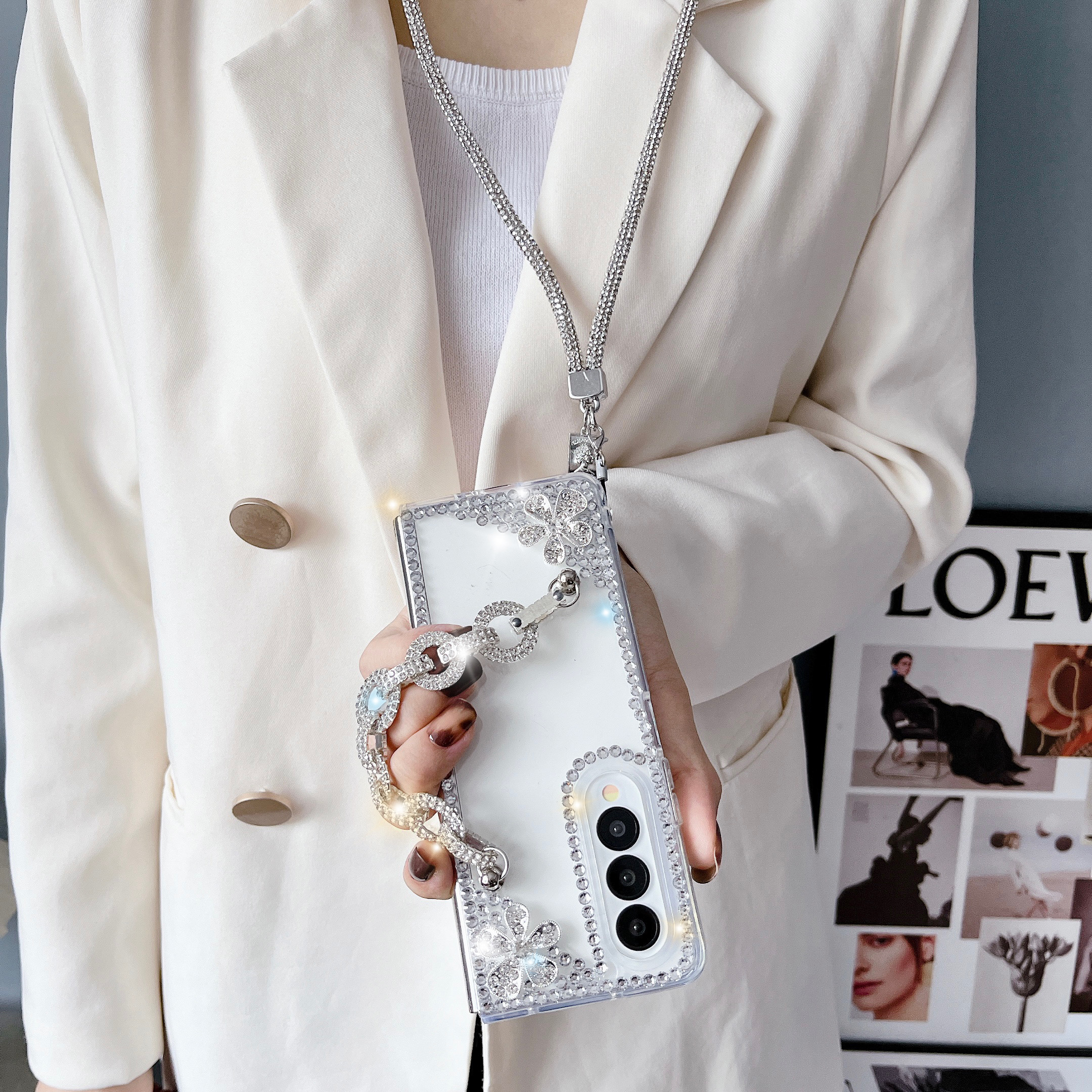 เคสโทรศัพท์มือถือสร้อยข้อมือเพชรกันกระแทก Samsung z fold3/4