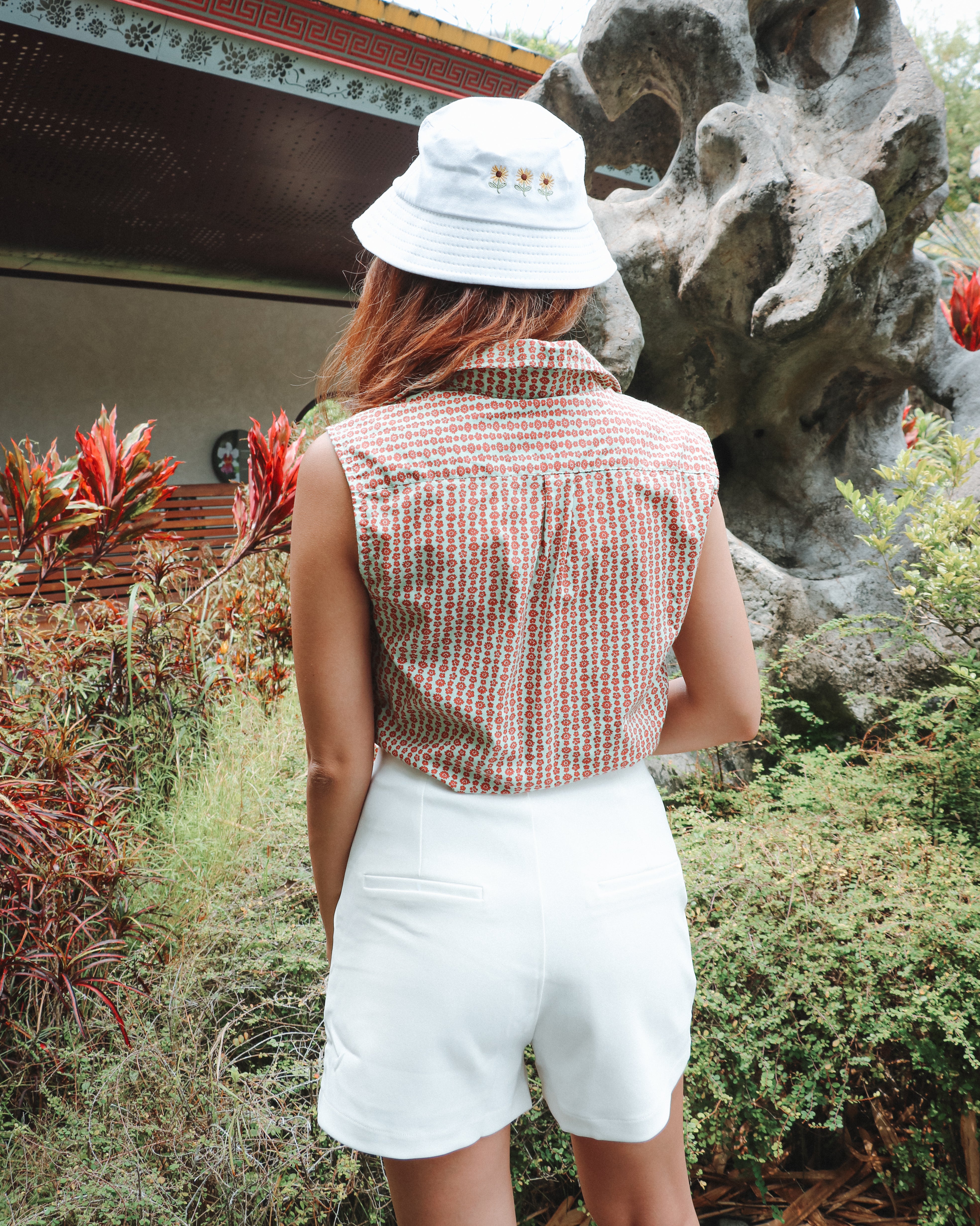 Avery Shorts in White