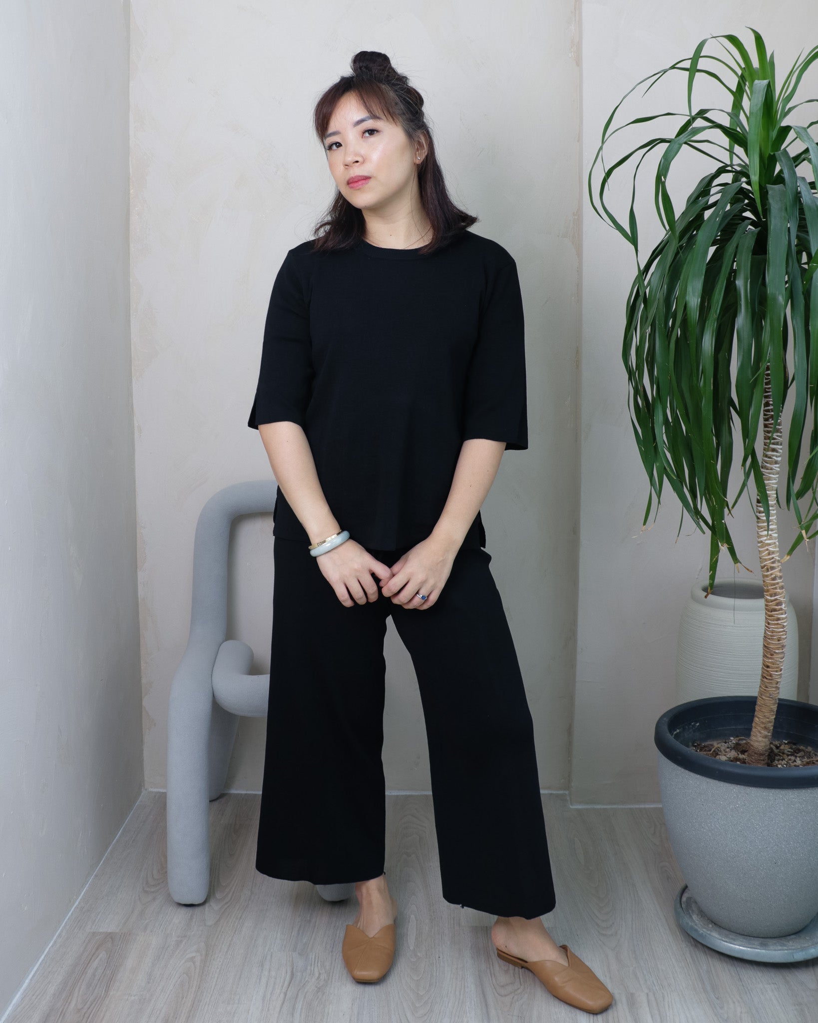 *BACK IN STOCK* Paxton Set in Black