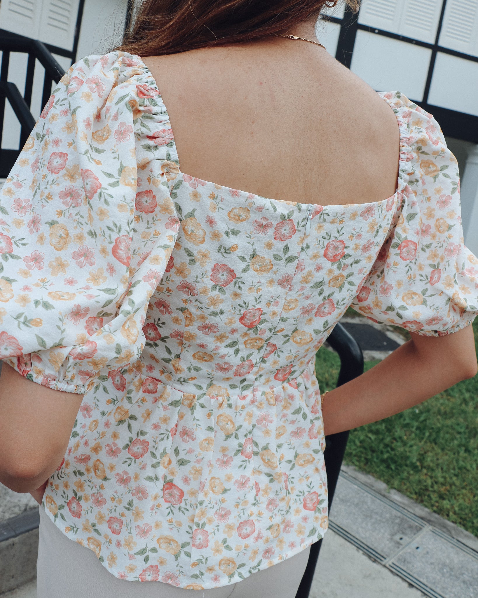 Savannah Top in White Florals