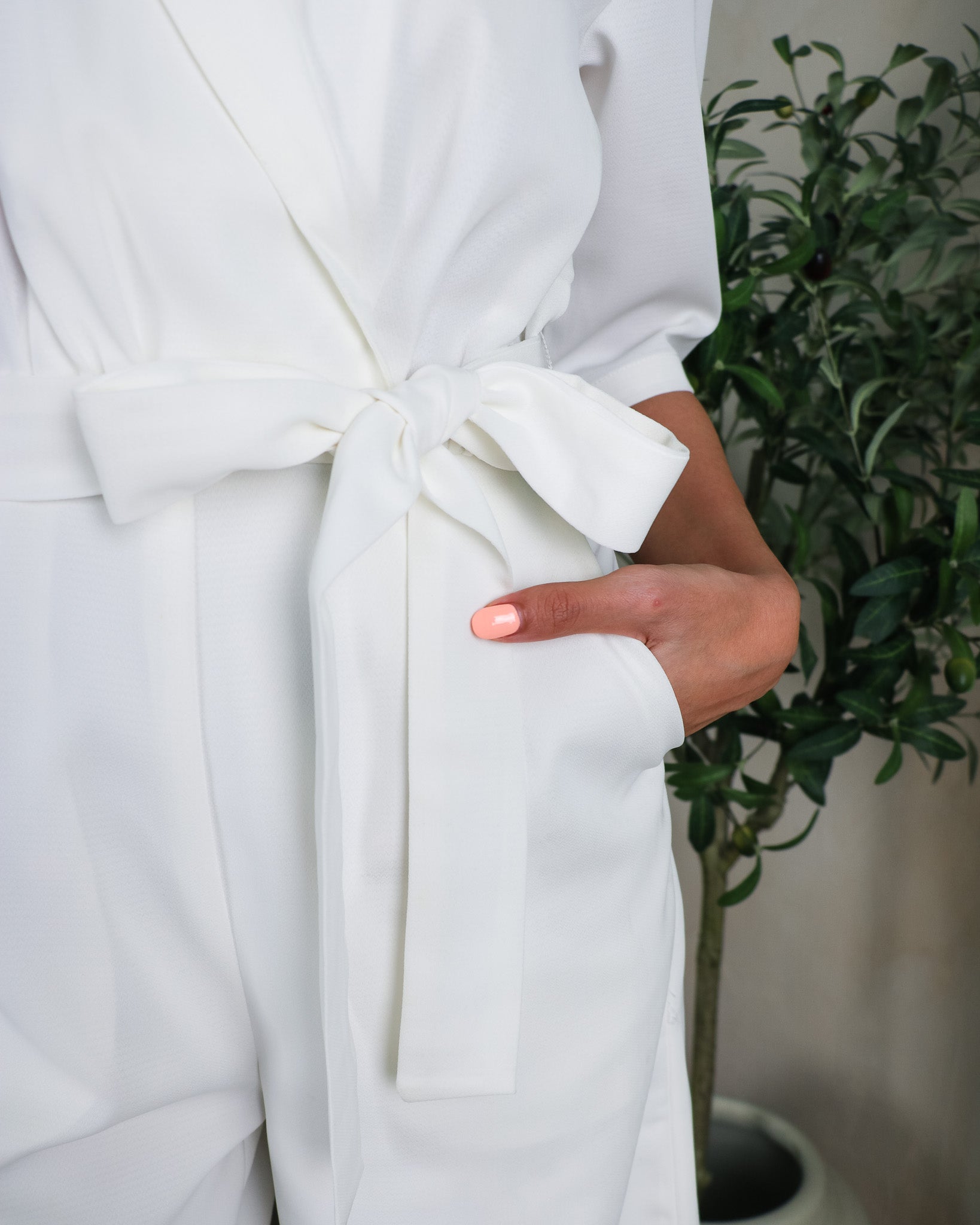 [Jenesyss] Phoebe Jumpsuit in White