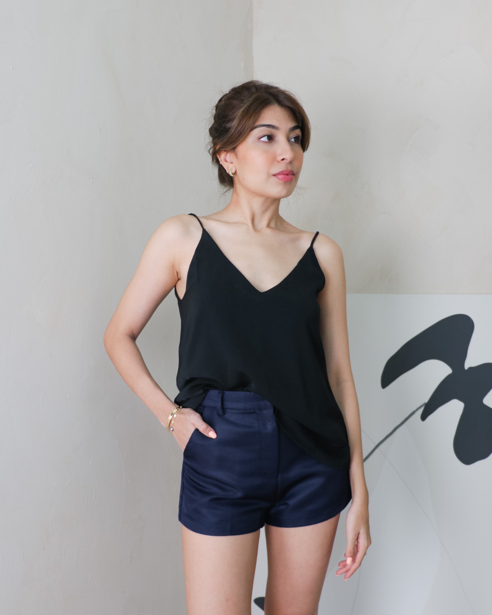 [Jenesyss] Ria Shorts in Navy