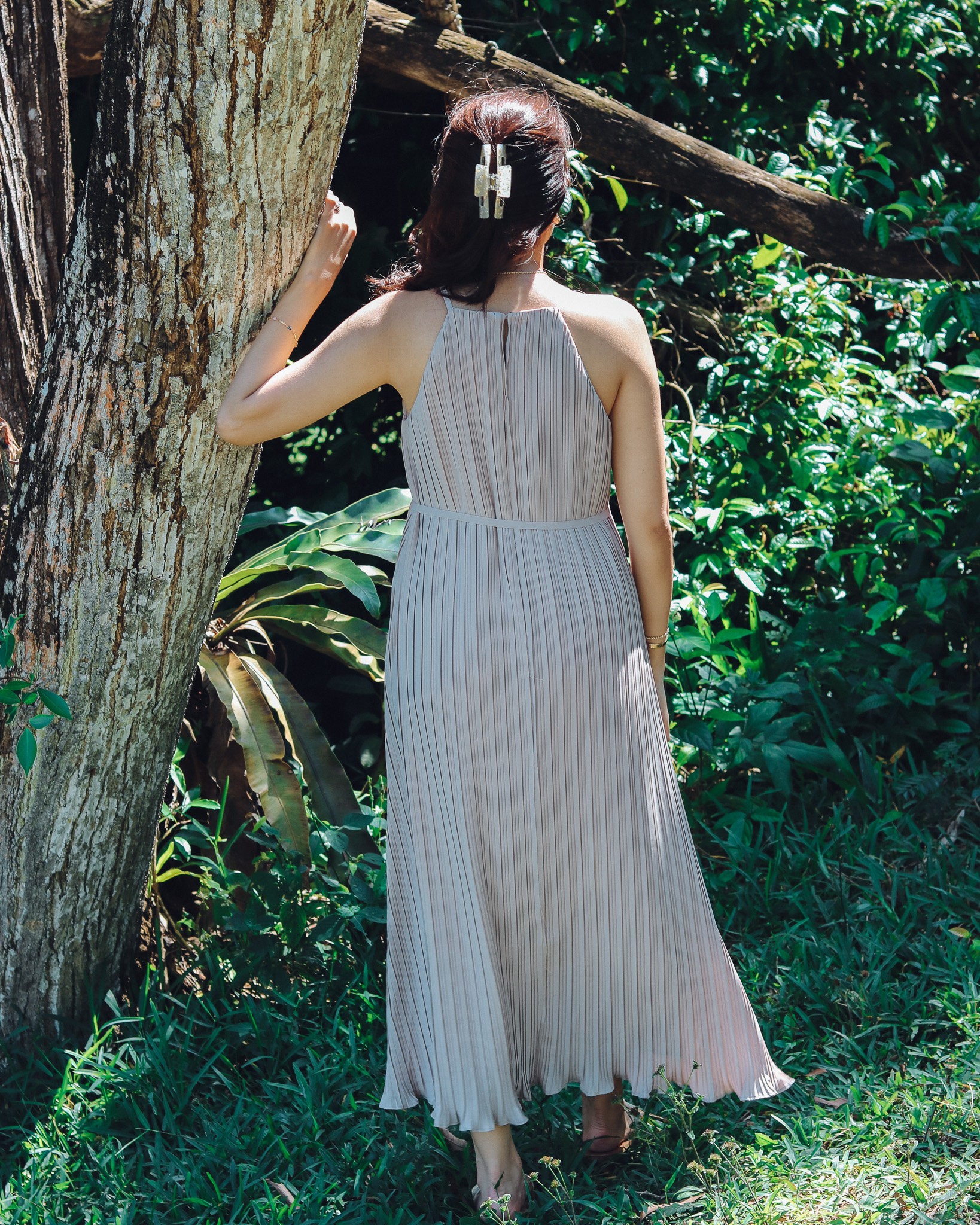 Jasmine Dress in Taupe