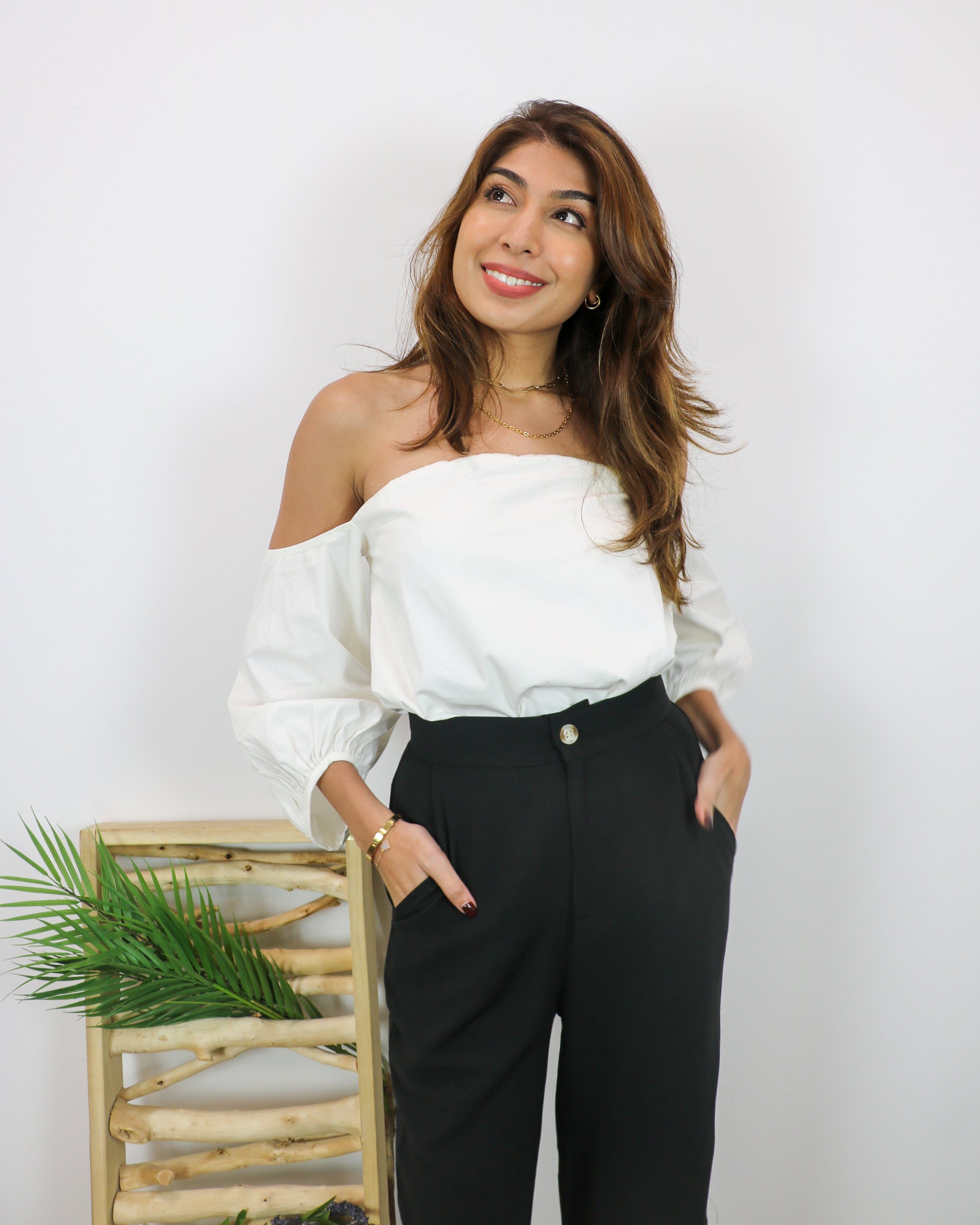 [Jenesyss] Tabitha Off Shoulder Top in White