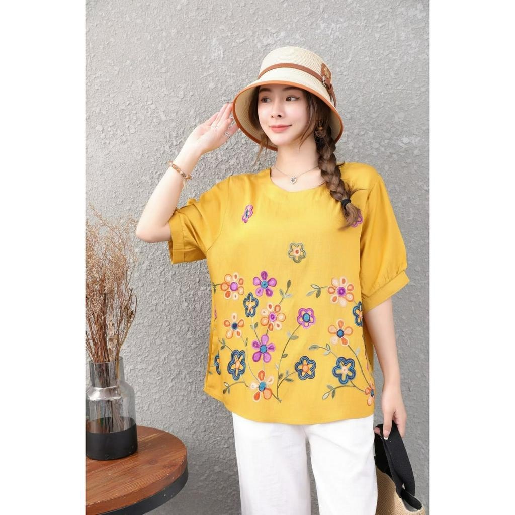 Stella Fashion Plus size Women Round Neck Short Sleeve Embroidery Flower Top Middle aged and elderly Ladies Blouse