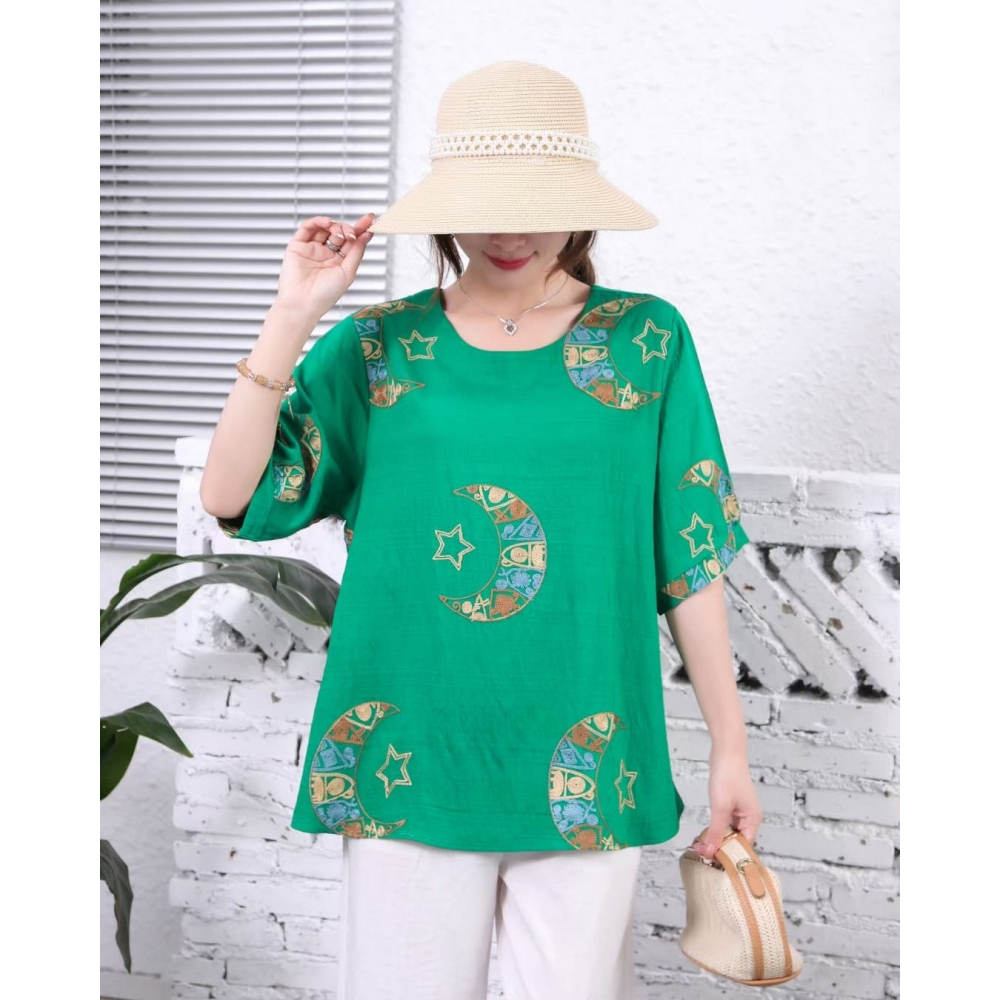 Stella Fashion Middle aged and elderly Ladies Blouse Plus Size Women Round Neck Short Sleeve Embroidery Flower Top