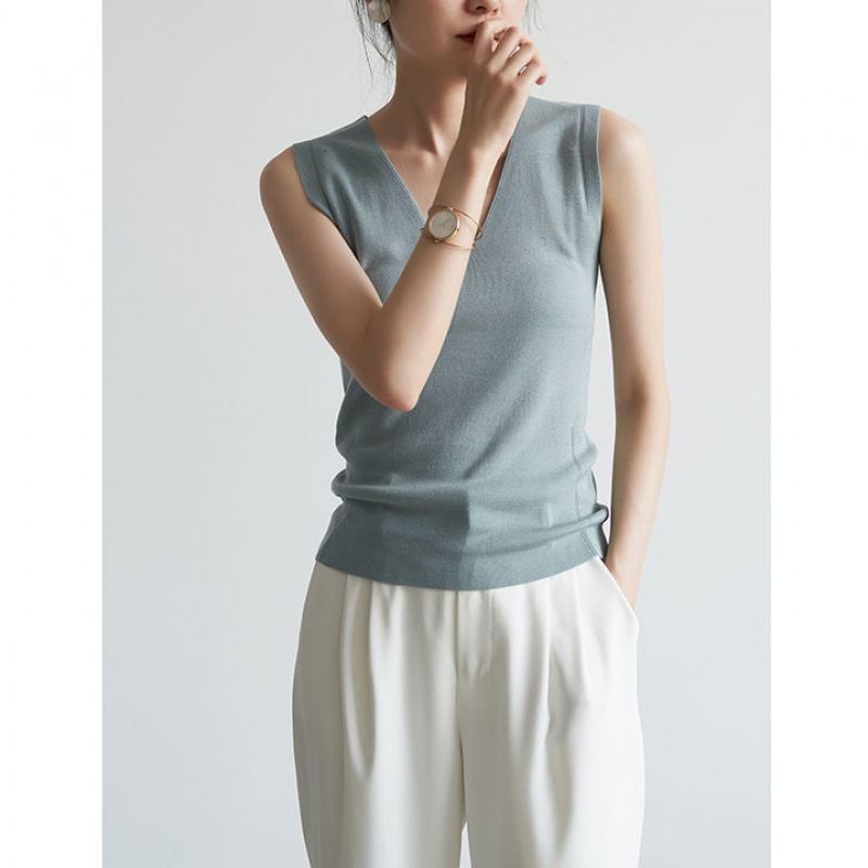 【全4色】時尚氣質洋氣冰絲V領無袖內搭打底背心
