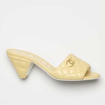 CHANEL サンダル・ミュール *大人気* CHANEL シャネル新作 レザー ミュール G38820 YELLOW☆(6)