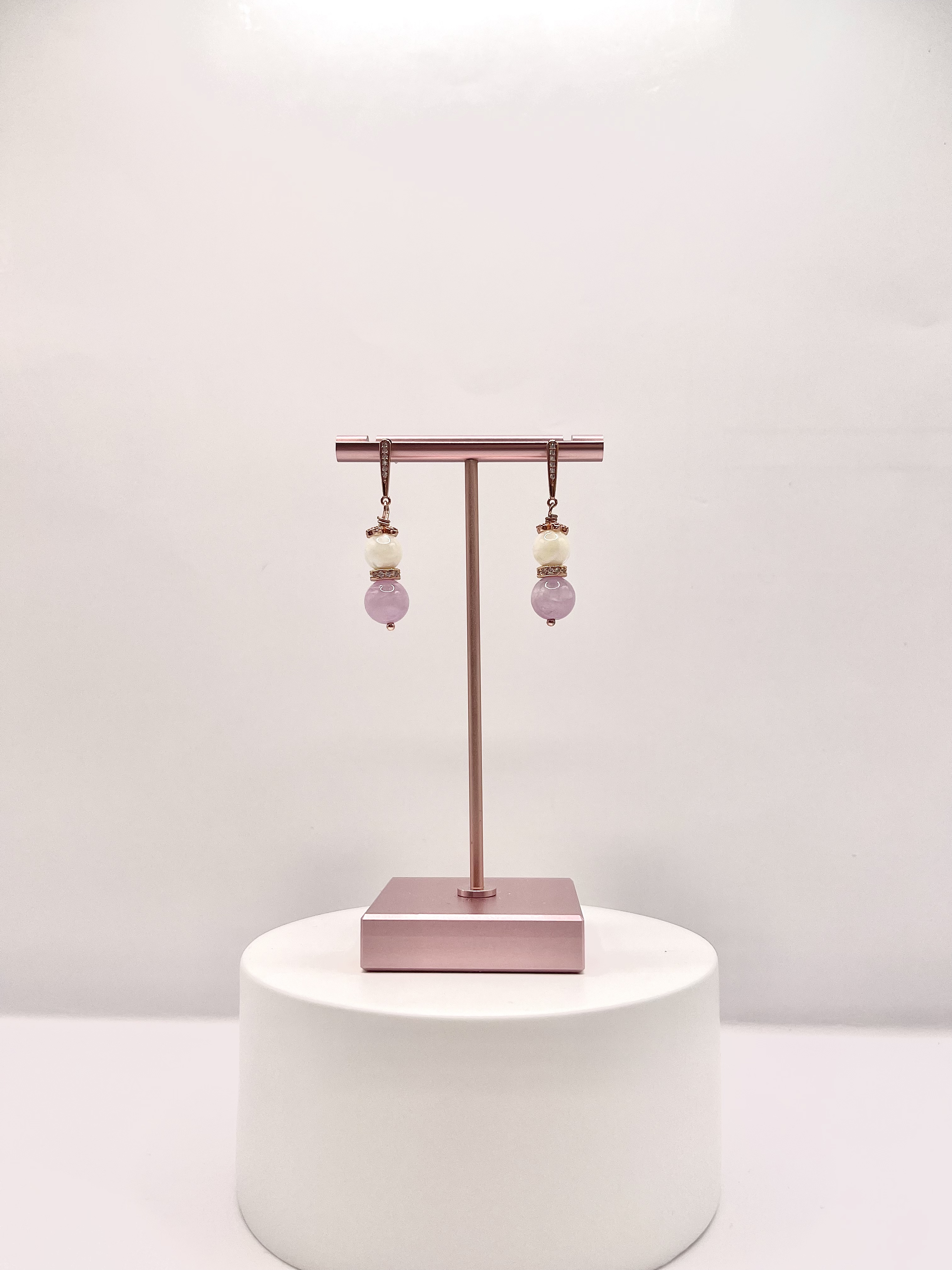 White Shell Pearl with Kunzite Earring