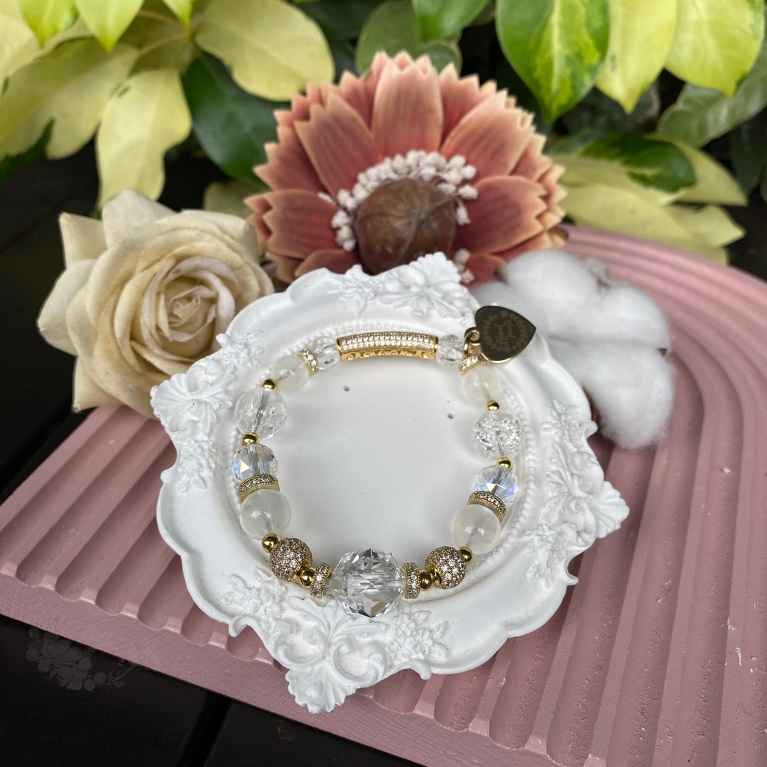 Gold Crystal Christmas