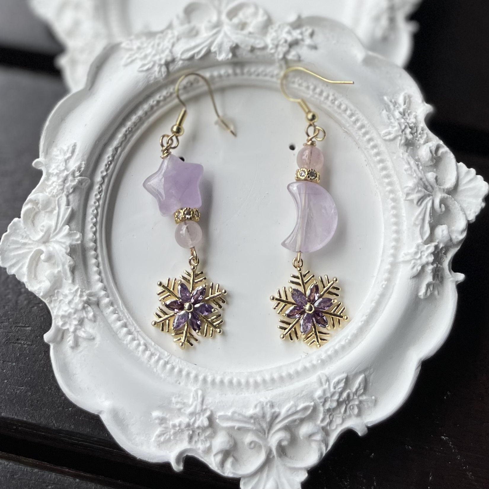 Lavender Amethyst ⭐︎☾ & Purple Snowflake Earring