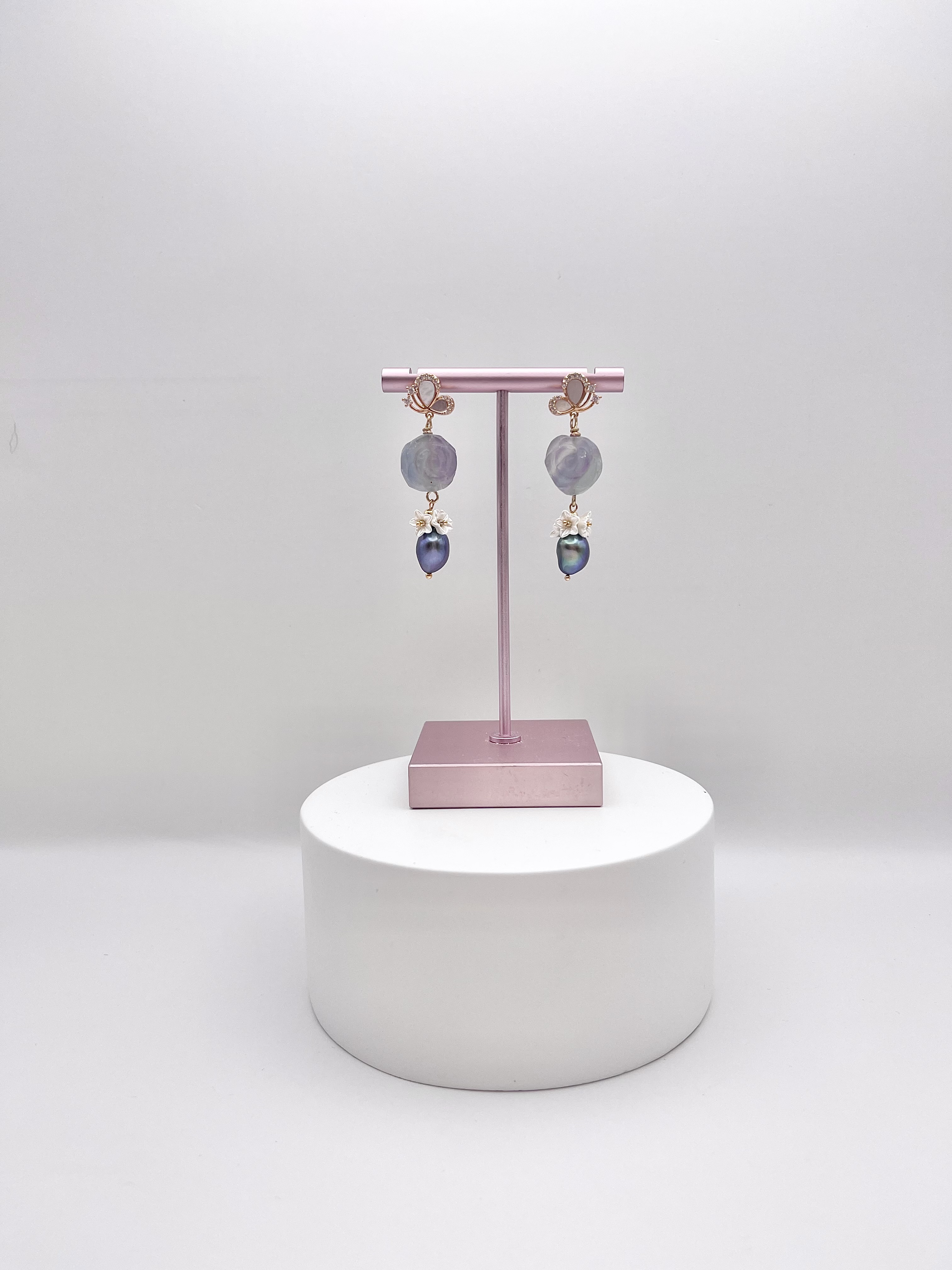 Fluorite Flower with Baroque Pearl & Shell Pearl Butterfly Earring