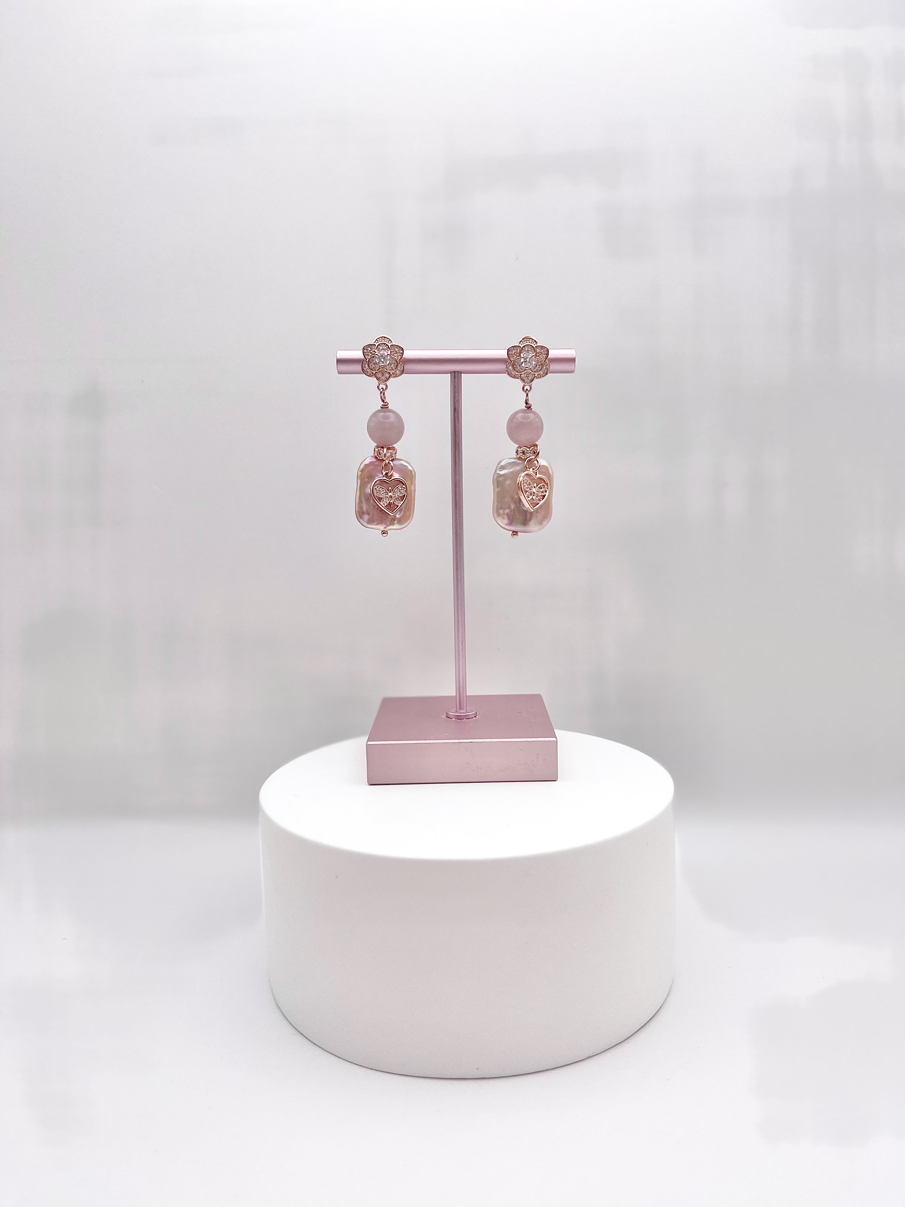 Madagascar Lavender Rose Quartz with Baroque Flat Pearl Earrings