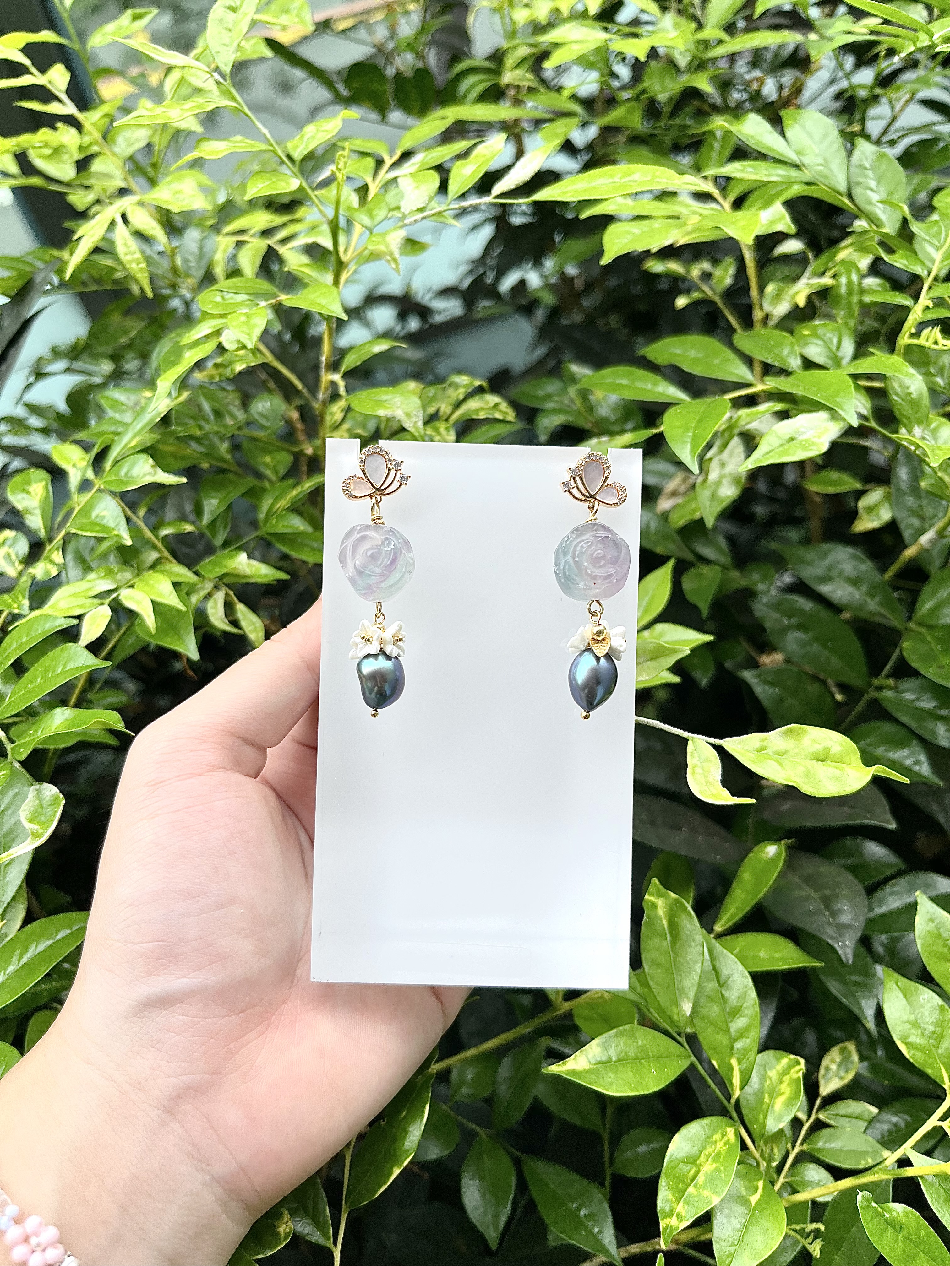 Fluorite Flower with Baroque Pearl & Shell Pearl Butterfly Earring