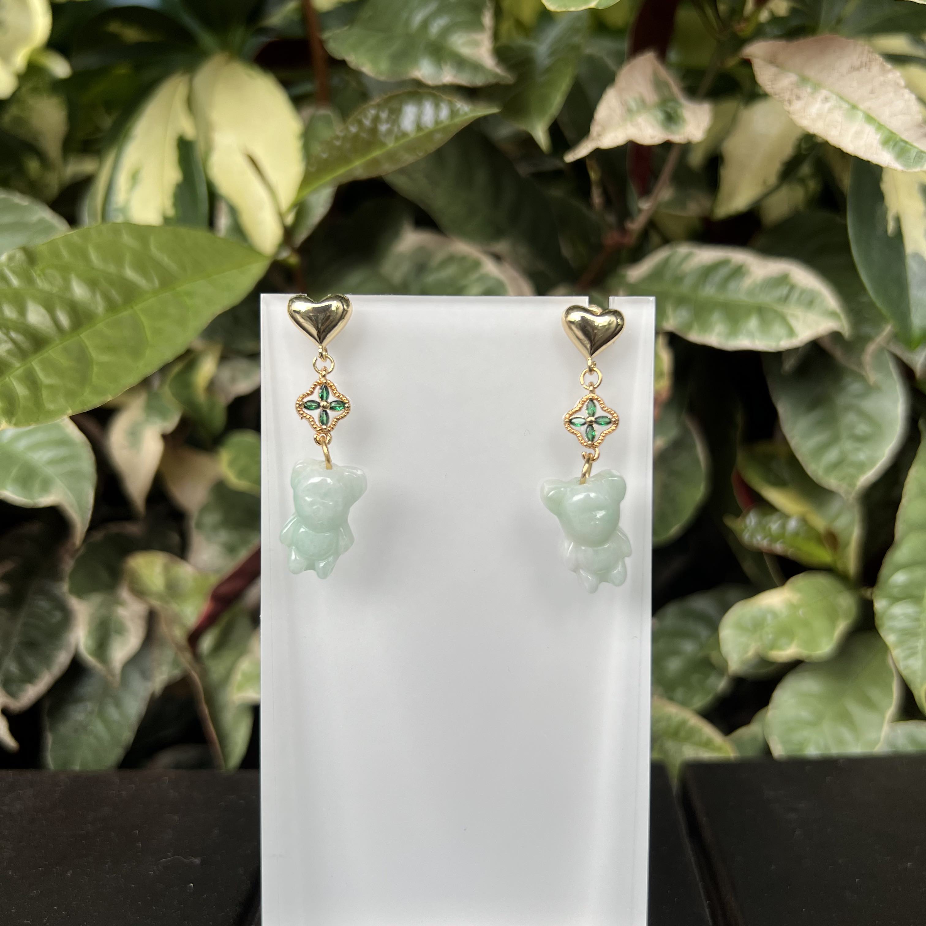 Jade Bear Emerald Flower Earring
