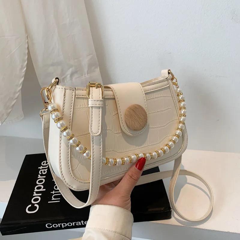 パールチェーンショルダーバッグ