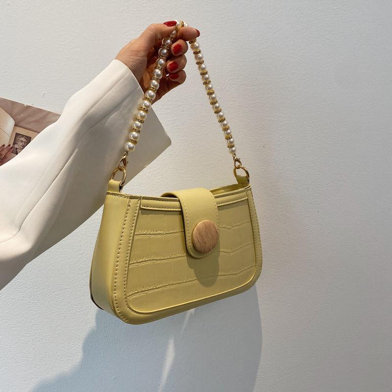 パールチェーンショルダーバッグ