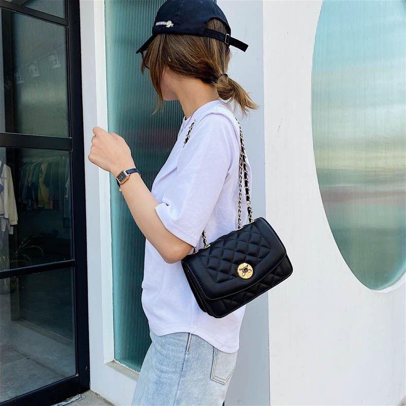 シンプルなワンショルダーチェーンバッグメッセンジャーバッグ