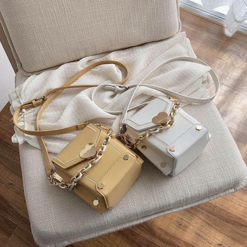 ミニバッグショルダーバッグ