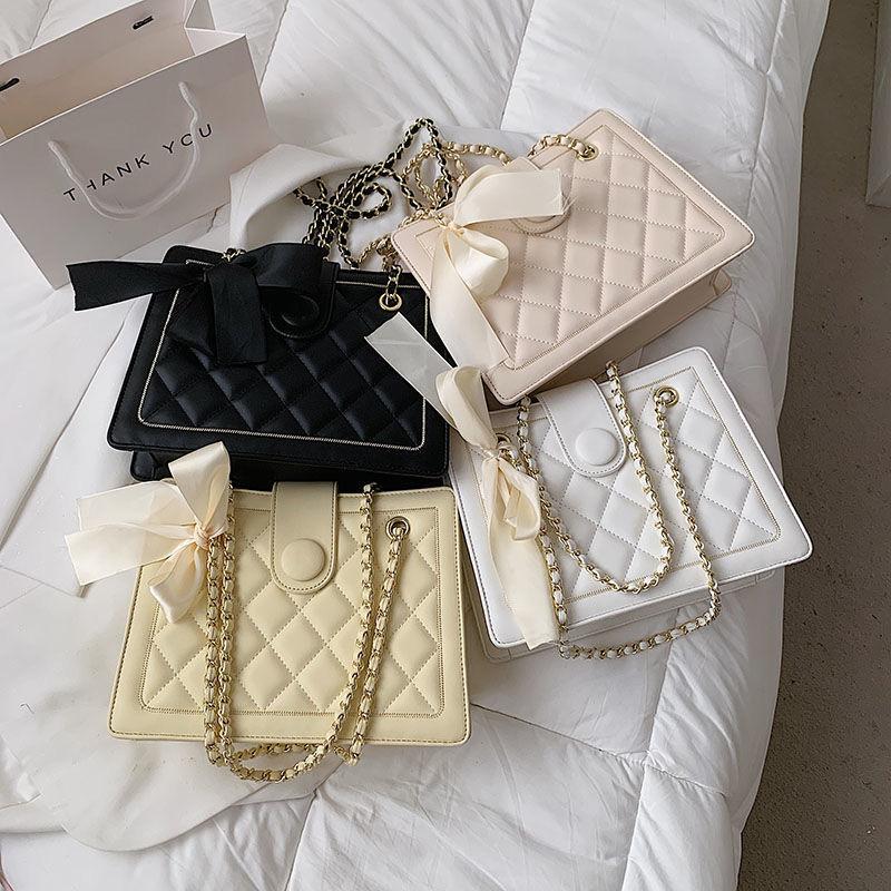 チェーンショルダーメッセンジャーバッグ