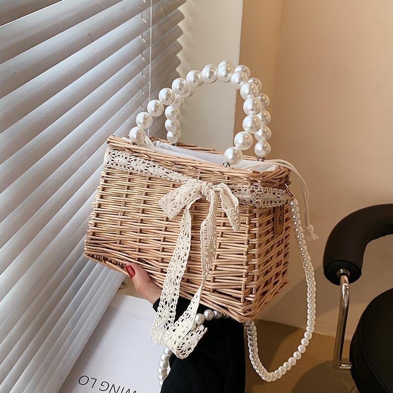 ストローバッグパールチェーンバッグ