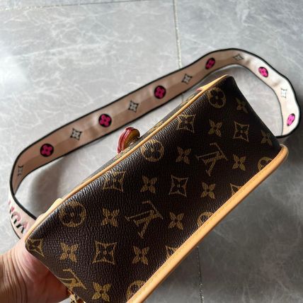 Louis Vuitton ショルダーバッグ・ポシェット 国内完売 Louis Vuitton ロゴ ポシェット ショルダーバッグ(10)