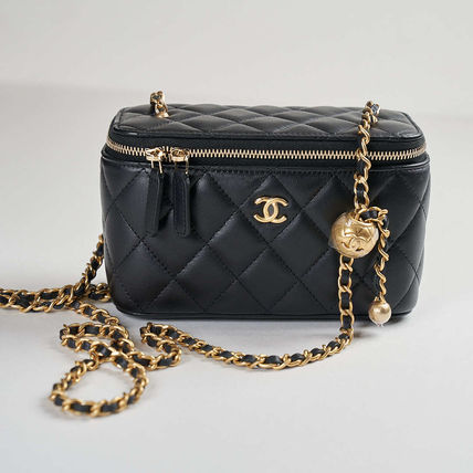 CHANEL ショルダーバッグ・ポシェット すぐ届く!【シャネル】ヴァニティーケース 関税込み CHANEL(3)