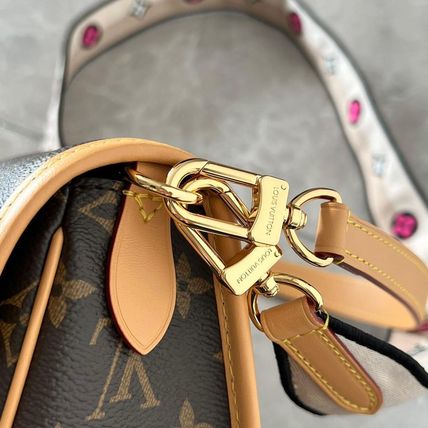 Louis Vuitton ショルダーバッグ・ポシェット 国内完売 Louis Vuitton ロゴ ポシェット ショルダーバッグ(15)