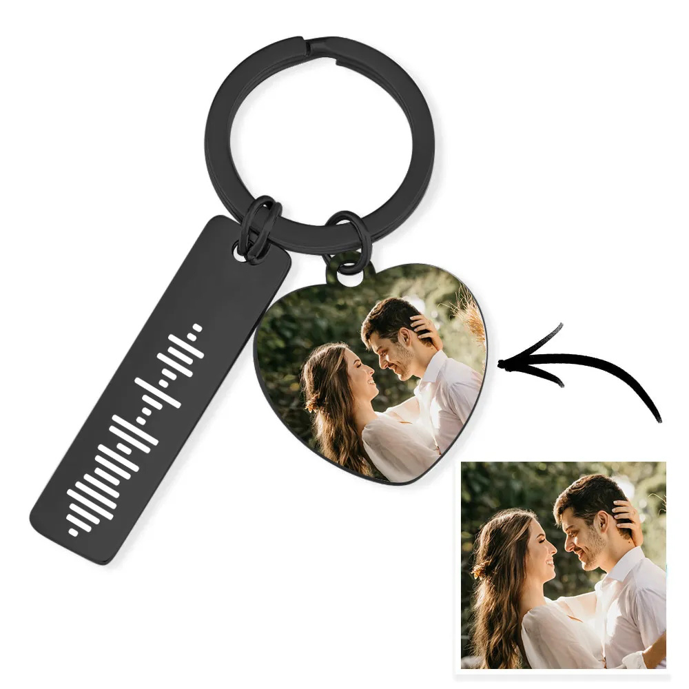 Personalized Scannable Music Code Keychain Custom Picture & Music Song Code Heart Couples Photo Keyring Gifts for Boyfriend - soufeelmy