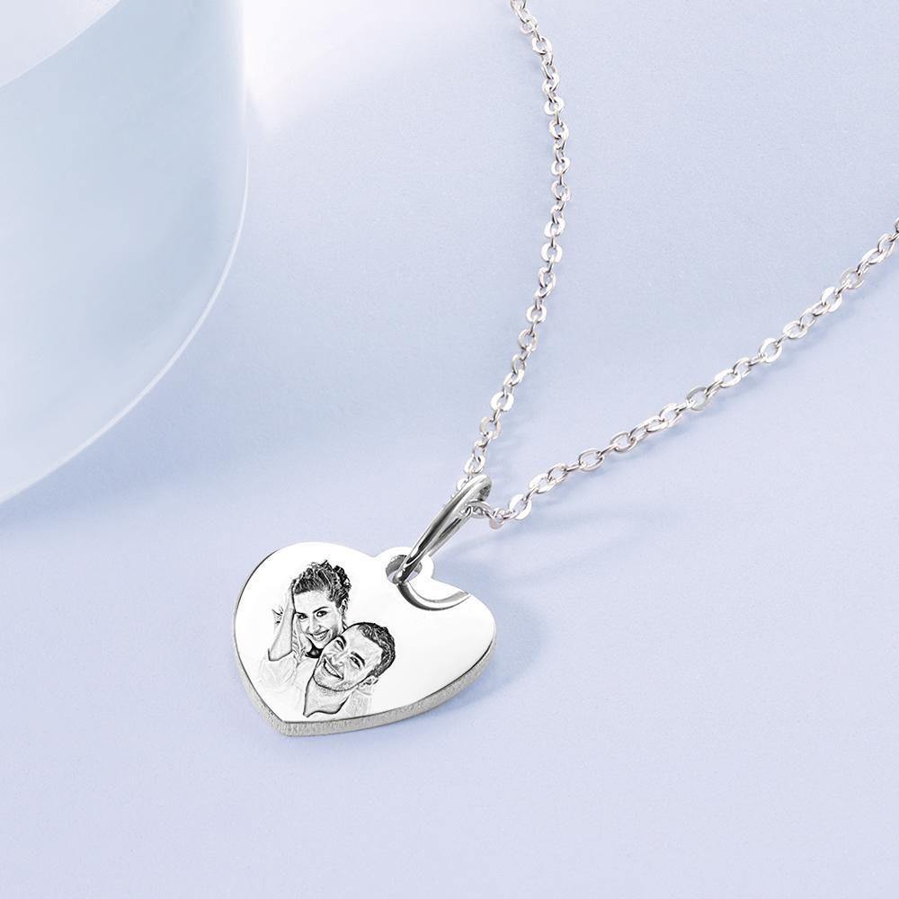 Engraved Heart Shadow Carving Photo Necklace Silver - soufeelus