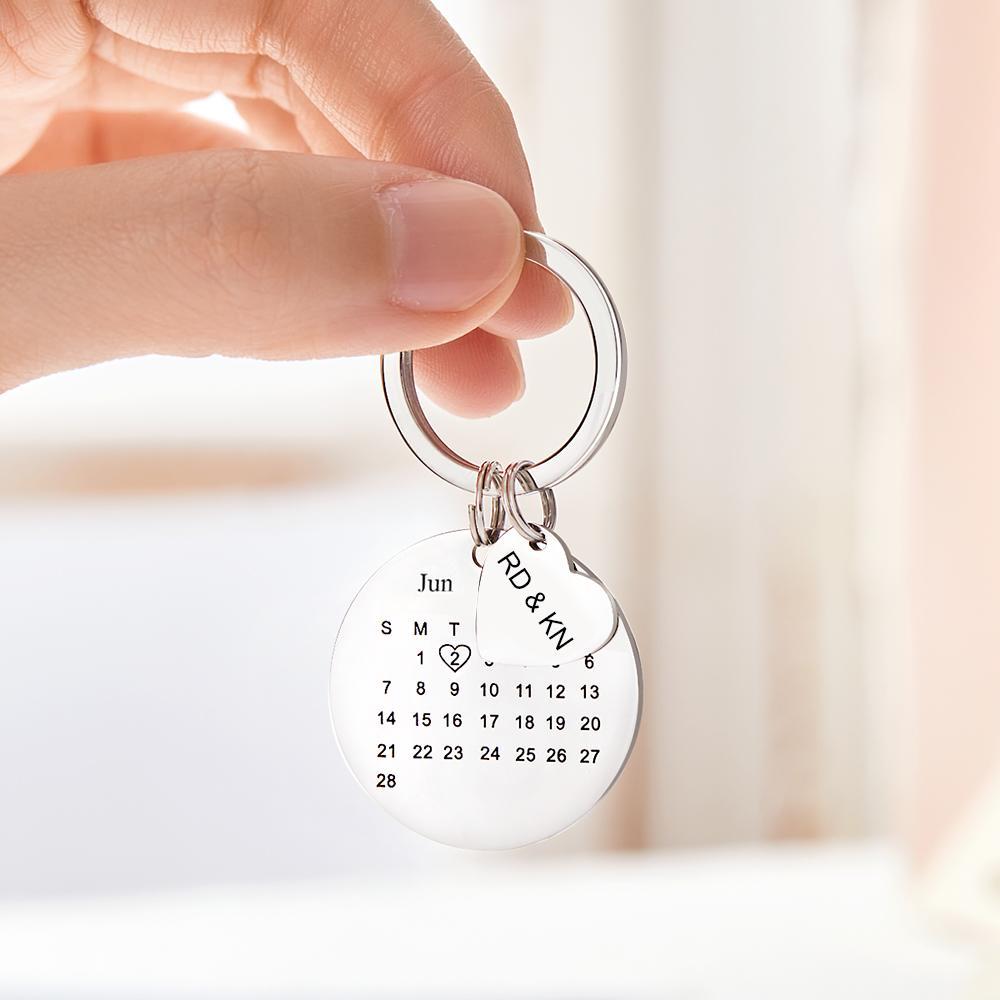 Personalized Calendar Keychain Significant Date Marker Gifts for Couples (One Keychain Only)