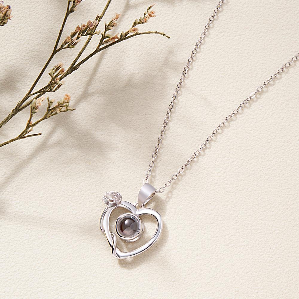 Personalized Flower Photo Projection Necklace Delicate Heart-Shaped Jewelry Gift For Her - soufeelmy