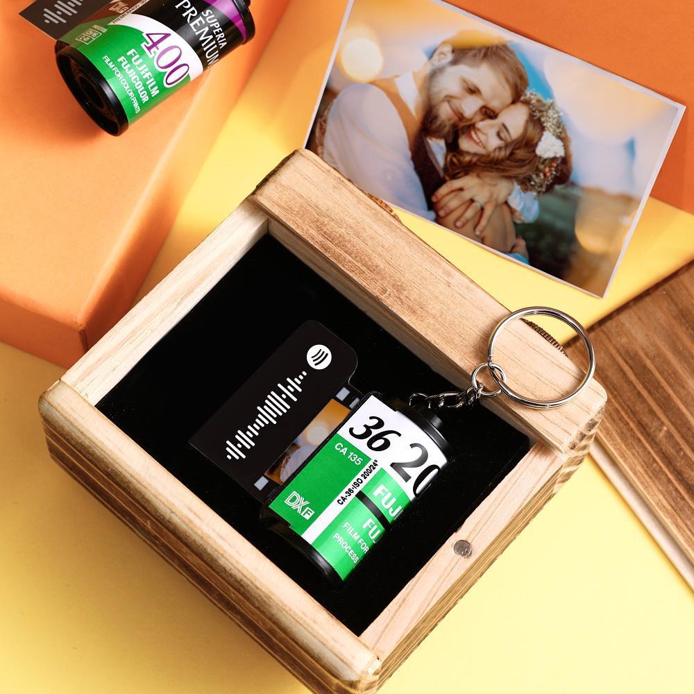 Scannable Spotify Code Film Keychain Spotify Favorite Song Photo Engraved Film Keychain Anniversary Gifts Green Color 10 Pics - 