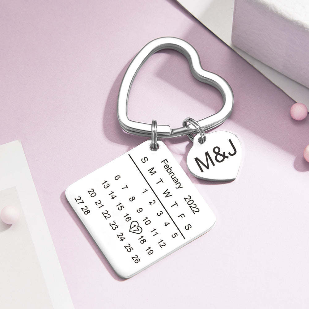 Custom Engraved Calendar Keychain Heart Key Ring Save the Date Keychain Creative Gift -