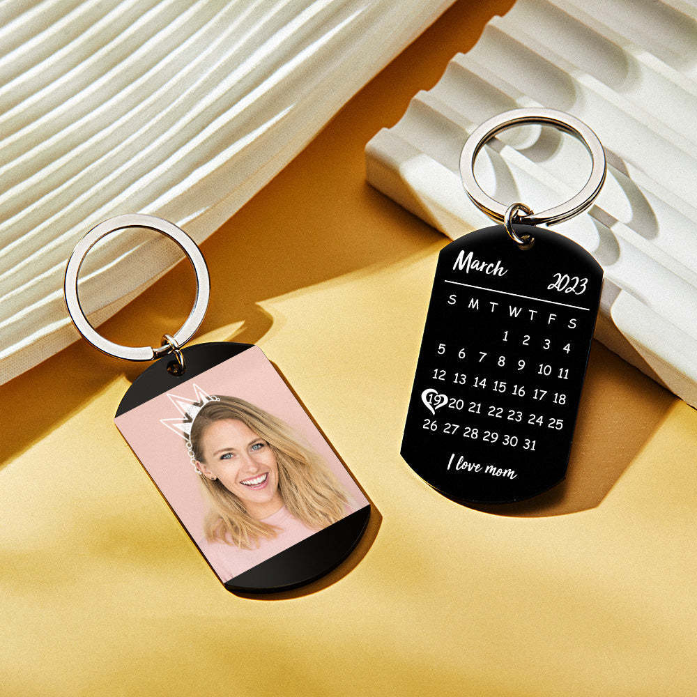 Custom Photo Calendar Keychain Crown Pattern Mother's Day Gift for Mom - soufeelmy