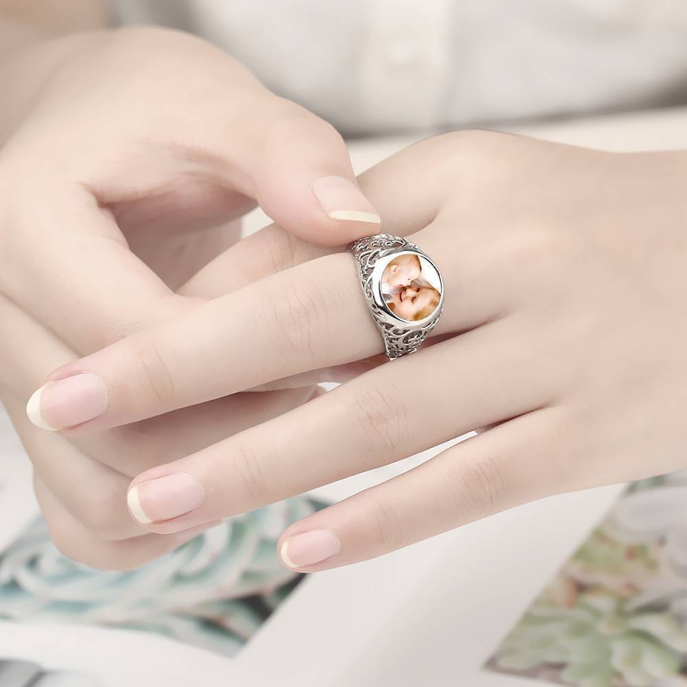 Round Mother S Photo Ring Silver -