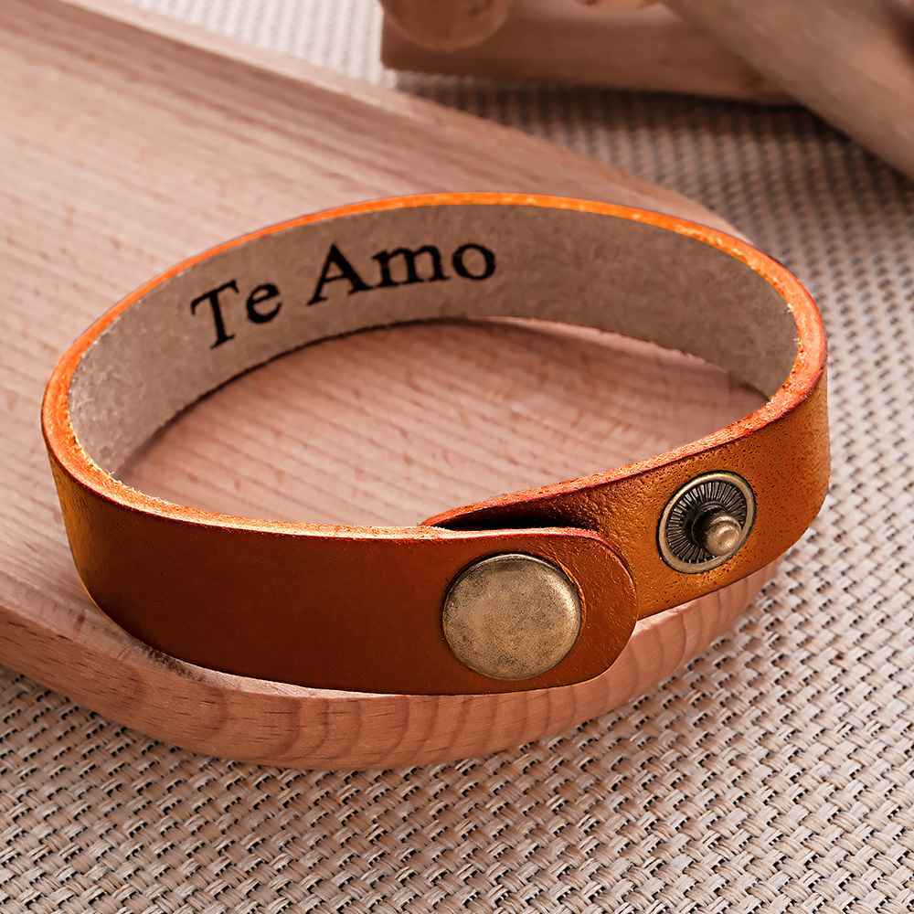 Engraved Leather Bracelet Personalized Vintage Simple Bracelet For Men - soufeelmy