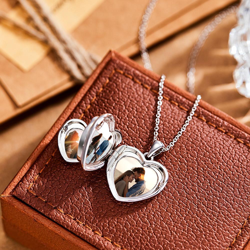 Locket Necklace I Love You to The Moon and Back Locket Pendant 4 Photos Locket Gift for Women - soufeelmy