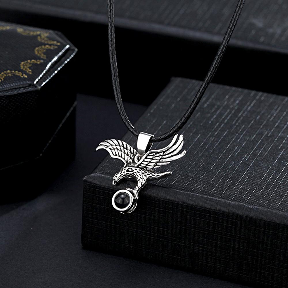 Personalized Flying Eagle Pendant Necklace Realistic Bird Dainty Jewelry Fine Detail Photo Projection Men's Necklace - soufeelmy