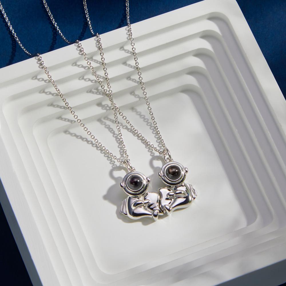 Custom Projection Necklace Astronaut Hugging Love Pair of Couple Gifts - soufeelmy