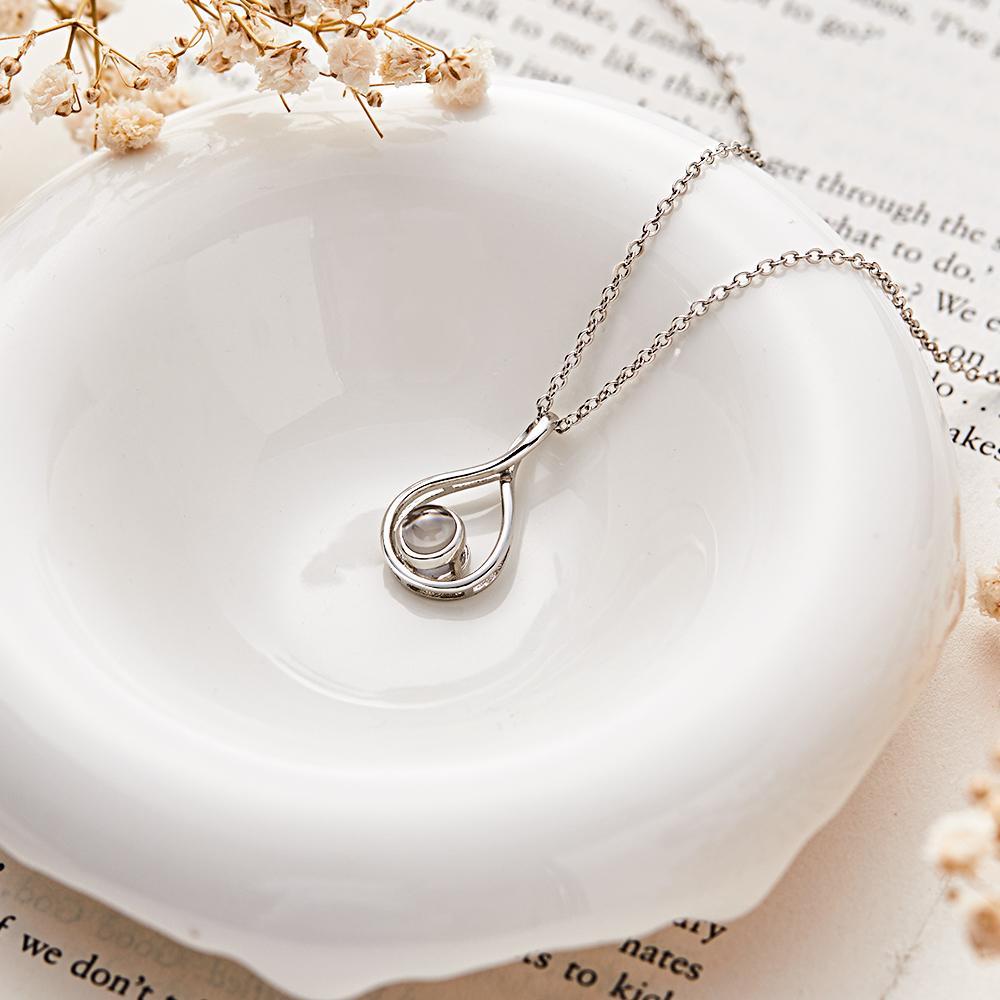 Personalized Teardrop Shaped Photo Projection Necklace Meaningful Accessory Memorial Gift for Wife - soufeelmy