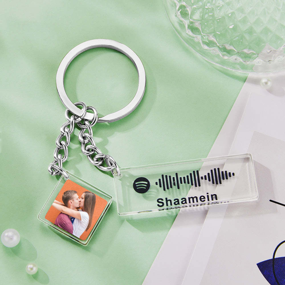Custom Spotify Code Keychain Photo Engraved Keychain Valentine's Day Gift for Couple - soufeelau