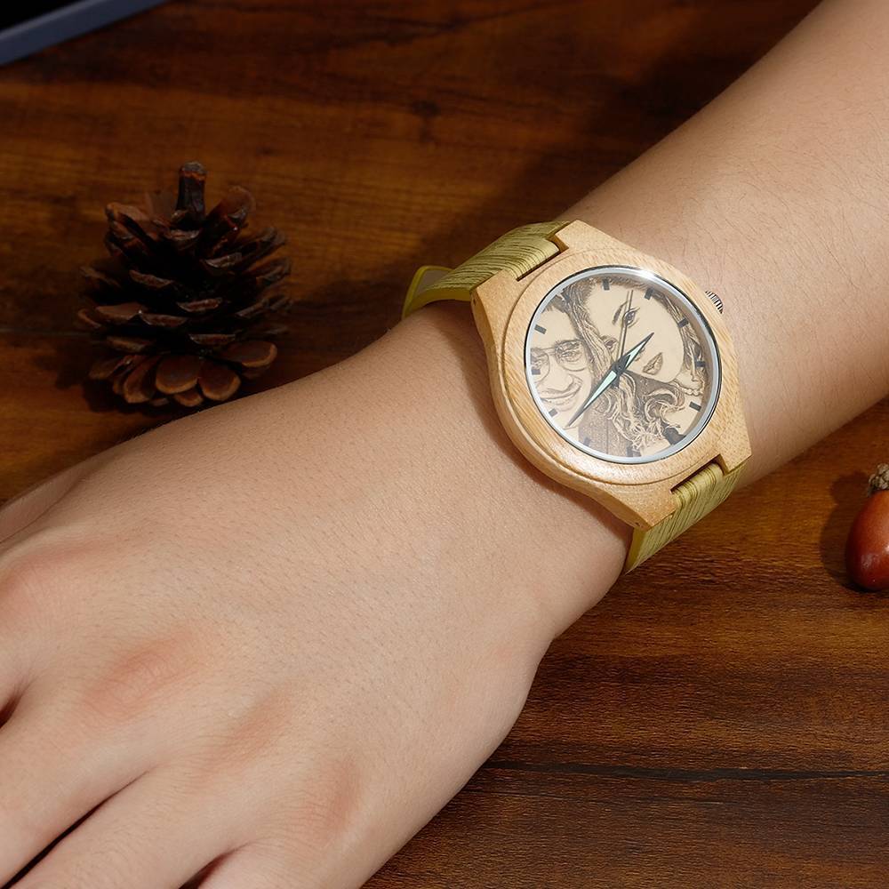 Women's Engraved Bamboo Photo Watch Wooden Leather Strap 40mm