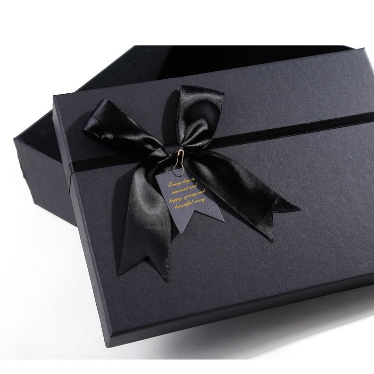 Elegant Black Gift Box Rigid Gift Packaging Box with Lids for Christmas