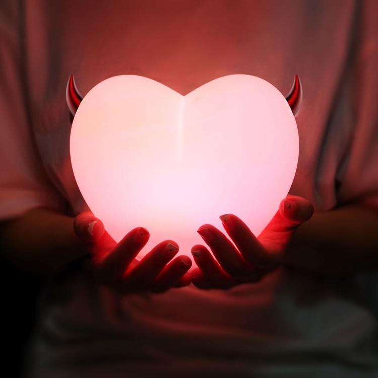 Creative Colorful Heart Night Light Heart Patting Lamp Bedroom Ddecoration