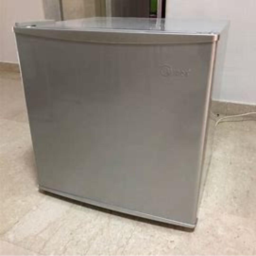 Midea 45L Mini Bar Fridge MS50