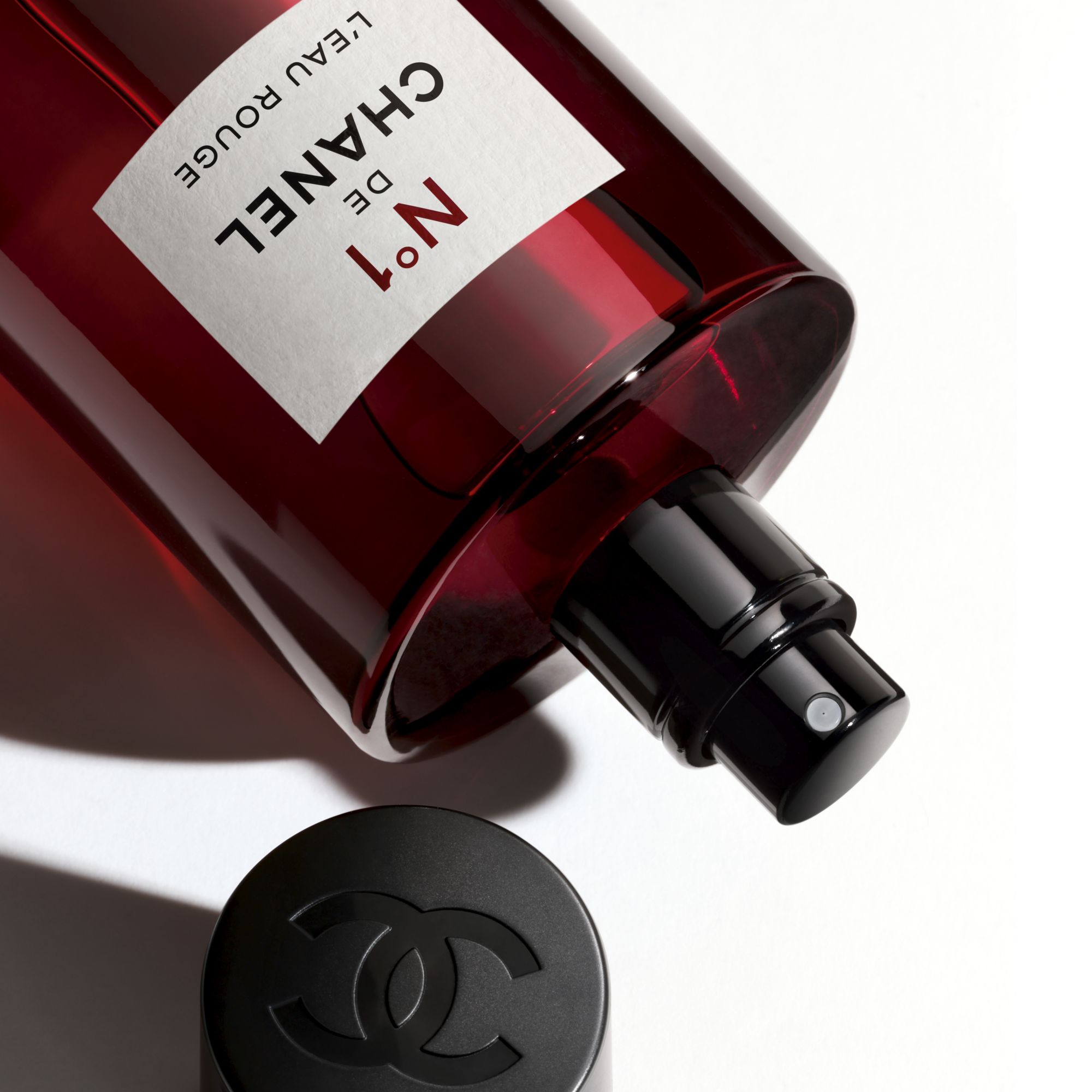 FRAGRANCE MIST YANG MEREVITALISASI