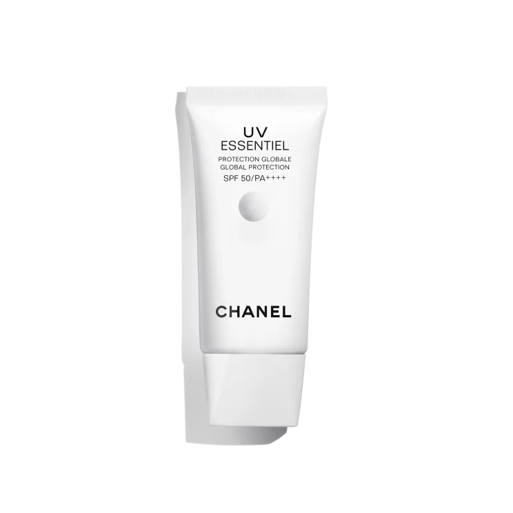PROTEKSI DENGAN SPF 50/PA ++++